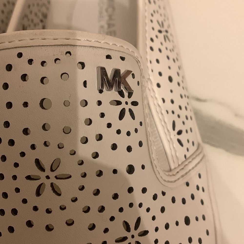 🔥🔥Michael Kors - Picture 2 of 5
